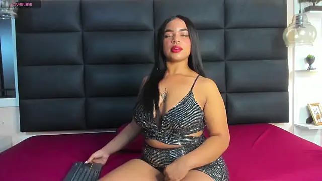 britanny-collyns online show from February 18, 2025, 12:49 pm