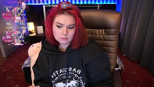 Snapshot of BettyDark chatting on March 11, 2025, 2:43 am BettyDark online show from March 11, 2025, 2:43 am