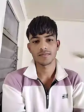 kingkartik7 online show from February 6, 2025, 12:37 pm