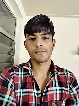 kingkartik7 online show from February 20, 2025, 3:41 pm