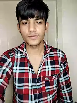 kingkartik7 online show from February 27, 2025, 2:21 am