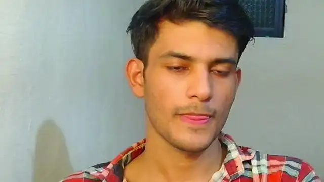 kingkartik7 online show from October 11, 2025, 3:21 pm