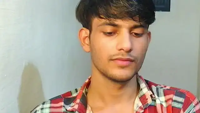 kingkartik7 online show from October 12, 2025, 3:44 pm