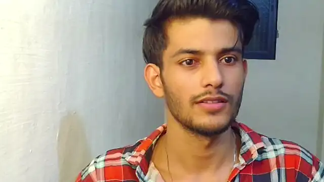 kingkartik7 online show from October 22, 2025, 4:51 pm