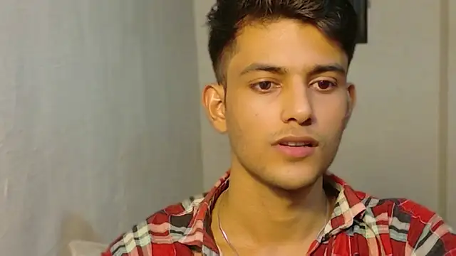 kingkartik7 online show from November 27, 2025, 3:14 pm