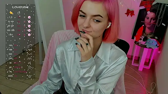 Snapshot of Fire_Bestie chatting on January 3, 2025, 4:59 pm Fire Bestie online show from January 3, 2025, 4:59 pm