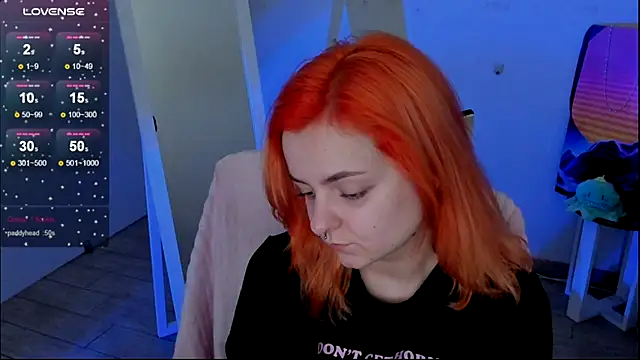 Snapshot of Fire_Bestie chatting on November 29, 2025, 1:36 pm Fire Bestie online show from November 29, 2025, 1:36 pm