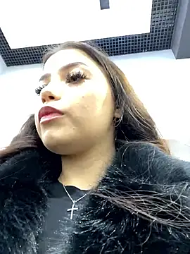 Snapshot of Chloe__Moon chatting on December 5, 2024, 10:23 am Chloe Moon online show from December 5, 2024, 10:23 am