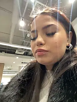 Snapshot of Chloe__Moon chatting on December 8, 2024, 11:14 am Chloe Moon online show from December 8, 2024, 11:14 am