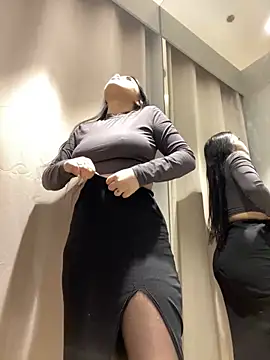 Snapshot of Chloe__Moon chatting on January 4, 2025, 3:39 pm Chloe Moon online show from January 4, 2025, 3:39 pm