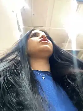 Snapshot of Chloe__Moon chatting on January 16, 2025, 12:31 pm Chloe Moon online show from January 16, 2025, 12:31 pm