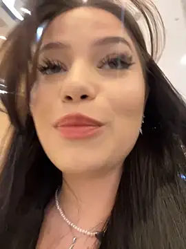 Snapshot of Chloe__Moon chatting on October 21, 2025, 2:29 pm Chloe Moon online show from October 21, 2025, 2:29 pm