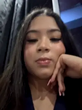 Snapshot of LunaRose5 chatting on December 16, 2025, 3:55 am LunaRose5 online show from December 16, 2025, 3:55 am