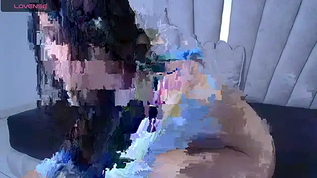 Mia Prince online show from December 4, 2025, 4:16 pm