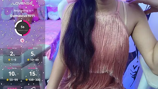 Snapshot of YourKusu chatting on January 13, 2025, 5:44 pm YourKusu online show from January 13, 2025, 5:44 pm
