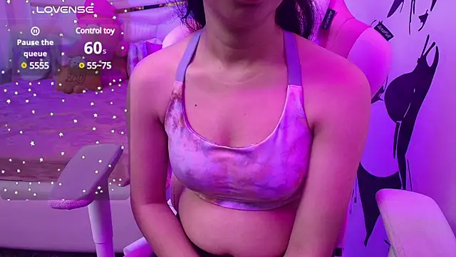 Snapshot of YourKusu chatting on January 20, 2025, 9:22 pm YourKusu online show from January 20, 2025, 9:22 pm