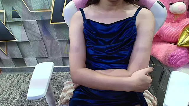 Snapshot of YourKusu chatting on November 3, 2025, 6:31 pm YourKusu online show from November 3, 2025, 6:31 pm