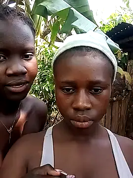 Black juicy24 online show from February 3, 2025, 8:13 am