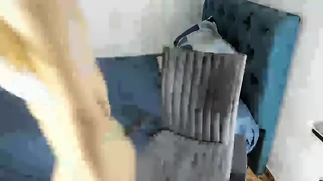 Snapshot of RachelJones_ chatting on January 6, 2025, 7:13 pm RachelJones online show from January 6, 2025, 7:13 pm