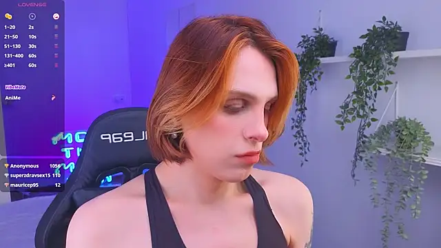 Snapshot of _yourFoxy_ chatting on February 7, 2025, 4:24 pm yourFoxy online show from February 7, 2025, 4:24 pm