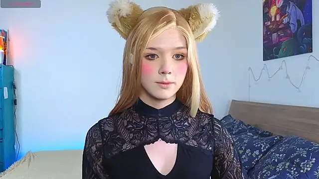 Snapshot of _yourFoxy_ chatting on September 19, 2025, 1:01 pm yourFoxy online show from September 19, 2025, 1:01 pm