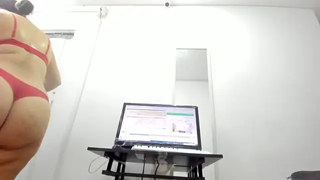 Dalia 20 online show from December 3, 2025, 12:18 am