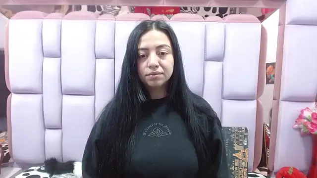 Snapshot of slut_anal_ chatting on January 17, 2025, 1:46 pm slut anal online show from January 17, 2025, 1:46 pm