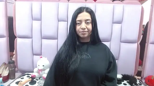 Snapshot of slut_anal_ chatting on January 17, 2025, 7:49 pm slut anal online show from January 17, 2025, 7:49 pm