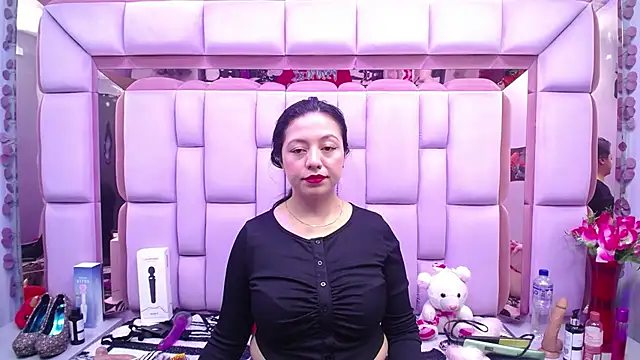 Snapshot of slut_anal_ chatting on September 13, 2025, 7:46 pm slut anal online show from September 13, 2025, 7:46 pm