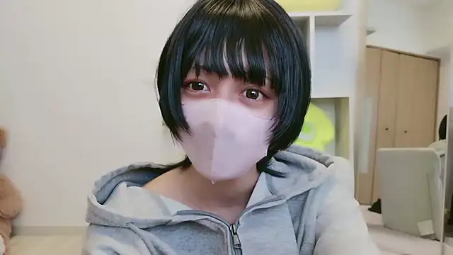 Snapshot of cohaku_329 chatting on September 12, 2025, 8:14 am cohaku 329 online show from September 12, 2025, 8:14 am