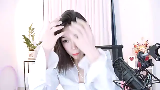 Amity-ox online show from February 8, 2025, 5:51 am