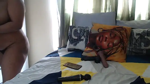 Foxybrownxx1 online show from October 30, 2025, 6:59 am