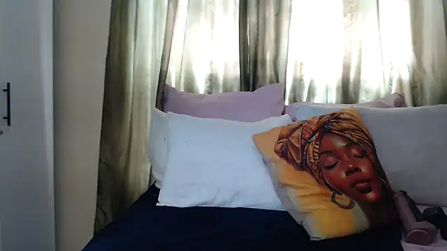 Foxybrownxx1 online show from November 27, 2025, 6:48 am