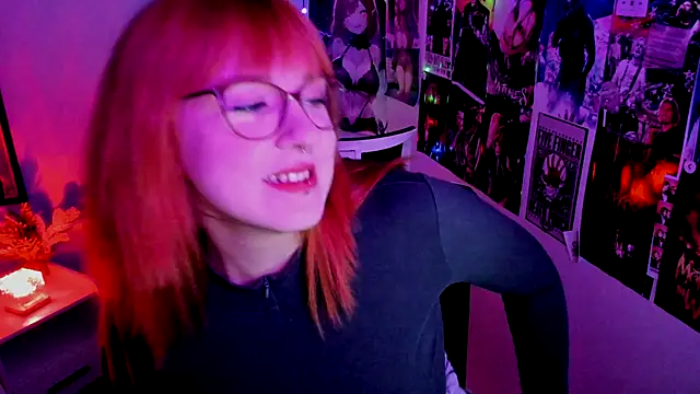 Snapshot of Rudy_02 chatting on September 21, 2025, 8:10 pm Rudy 02 online show from September 21, 2025, 8:10 pm