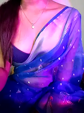 Snapshot of QueenOfHeart_07 chatting on January 8, 2025, 10:27 pm QueenOfHeart 07 online show from January 8, 2025, 10:27 pm