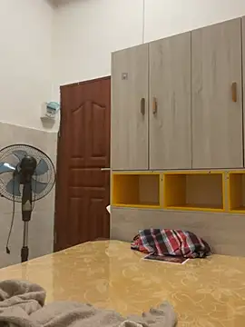 zqq5522 online show from January 28, 2025, 7:00 am