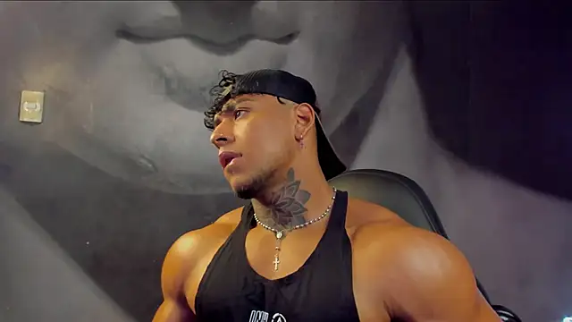 Snapshot of bradley_smith chatting on February 26, 2025, 2:48 am bradley smith online show from February 26, 2025, 2:48 am