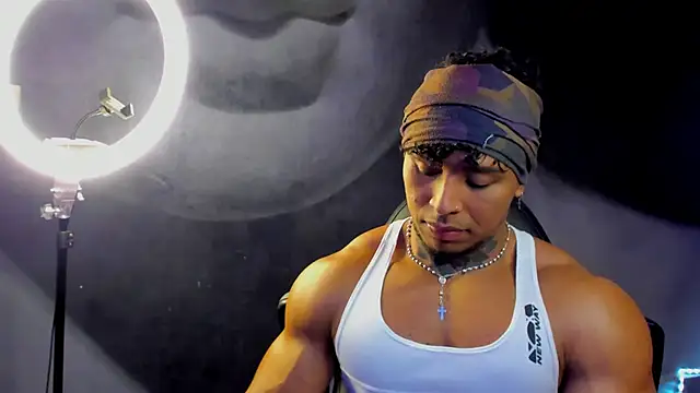 Snapshot of bradley_smith chatting on March 6, 2025, 2:51 am bradley smith online show from March 6, 2025, 2:51 am