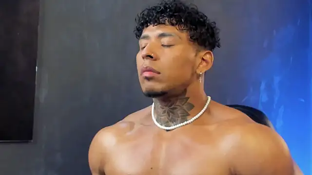 Snapshot of bradley_smith chatting on November 26, 2025, 6:14 am bradley smith online show from November 26, 2025, 6:14 am