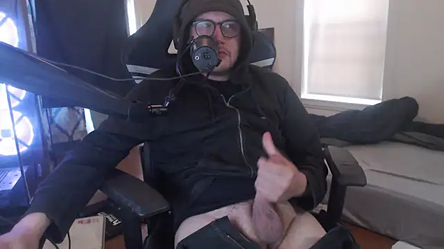 chicostick413 online show from September 22, 2025, 3:03 pm