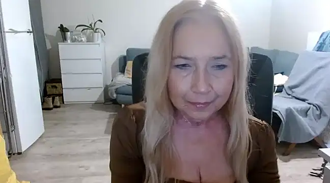 Snapshot of sofia_xkiss chatting on January 14, 2025, 7:48 am sofia xkiss online show from January 14, 2025, 7:48 am