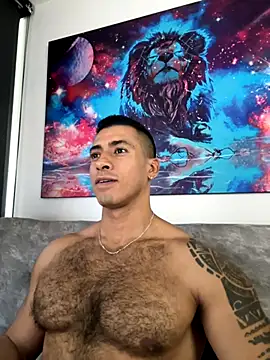 Snapshot of aaroncolombia chatting on October 1, 2025, 9:43 pm aaroncolombia online show from October 1, 2025, 9:43 pm