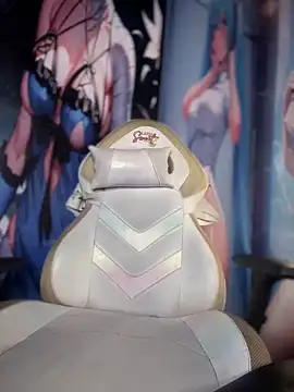 Snapshot of Thyana_LS chatting on February 18, 2025, 1:55 pm Thyana LS online show from February 18, 2025, 1:55 pm