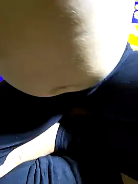 Snapshot of hotbaby_5 chatting on January 4, 2025, 6:19 am hotbaby 5 online show from January 4, 2025, 6:19 am