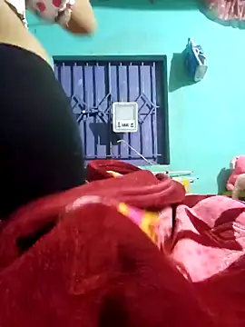 Snapshot of hotbaby_5 chatting on January 15, 2025, 2:06 am hotbaby 5 online show from January 15, 2025, 2:06 am