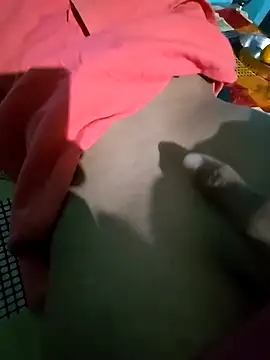 Snapshot of hotbaby_5 chatting on February 7, 2025, 9:05 am hotbaby 5 online show from February 7, 2025, 9:05 am