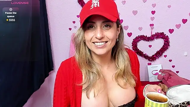 Giia39 online show from March 4, 2025, 8:27 pm