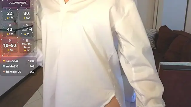 adrianawow1 online show from March 19, 2025, 12:26 am