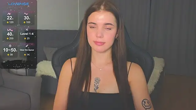 adrianawow1 online show from September 17, 2025, 9:38 pm