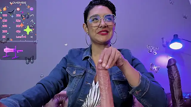 Kaira mosse online show from February 1, 2025, 11:54 am